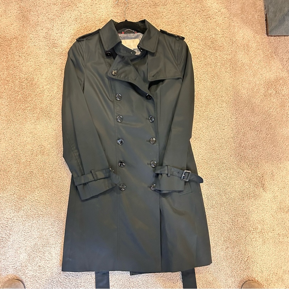 Banana Republic Trench Coat size M